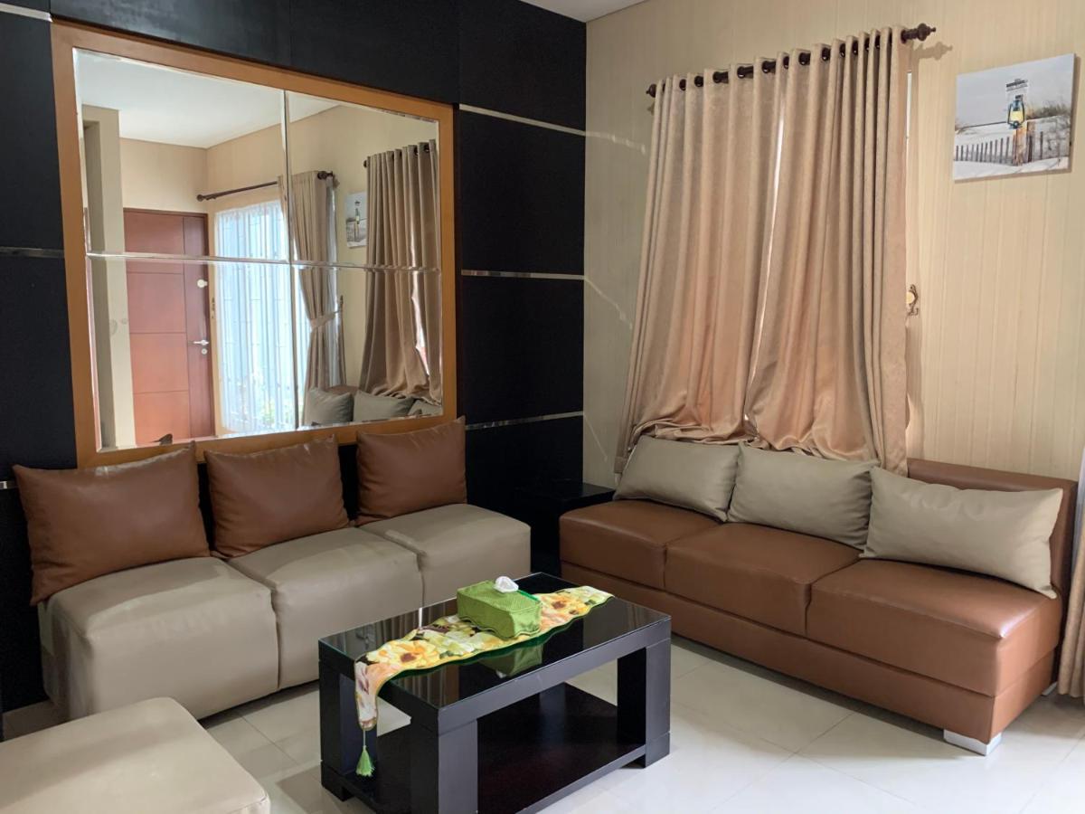 Platinum Setramurni Guest House Bandung 3Br 외부 사진