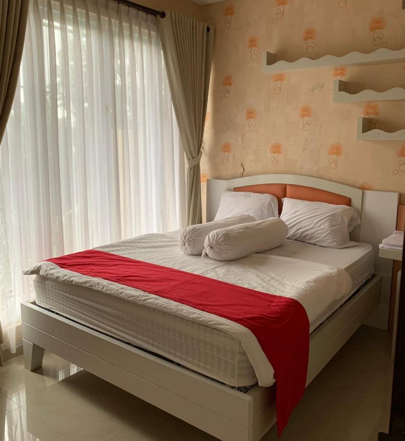 Platinum Setramurni Guest House Bandung 3Br 외부 사진